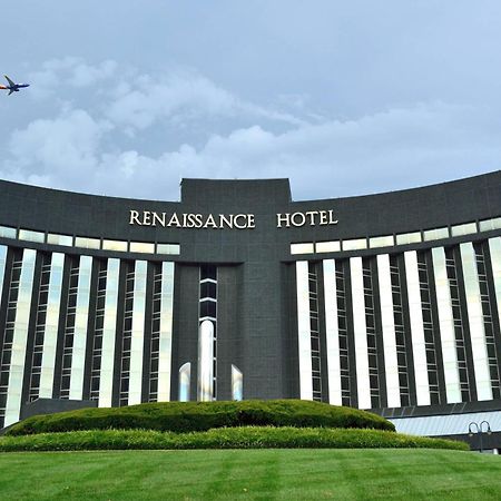 Renaissance St. Louis Airport Hotel Berkeley Buitenkant foto