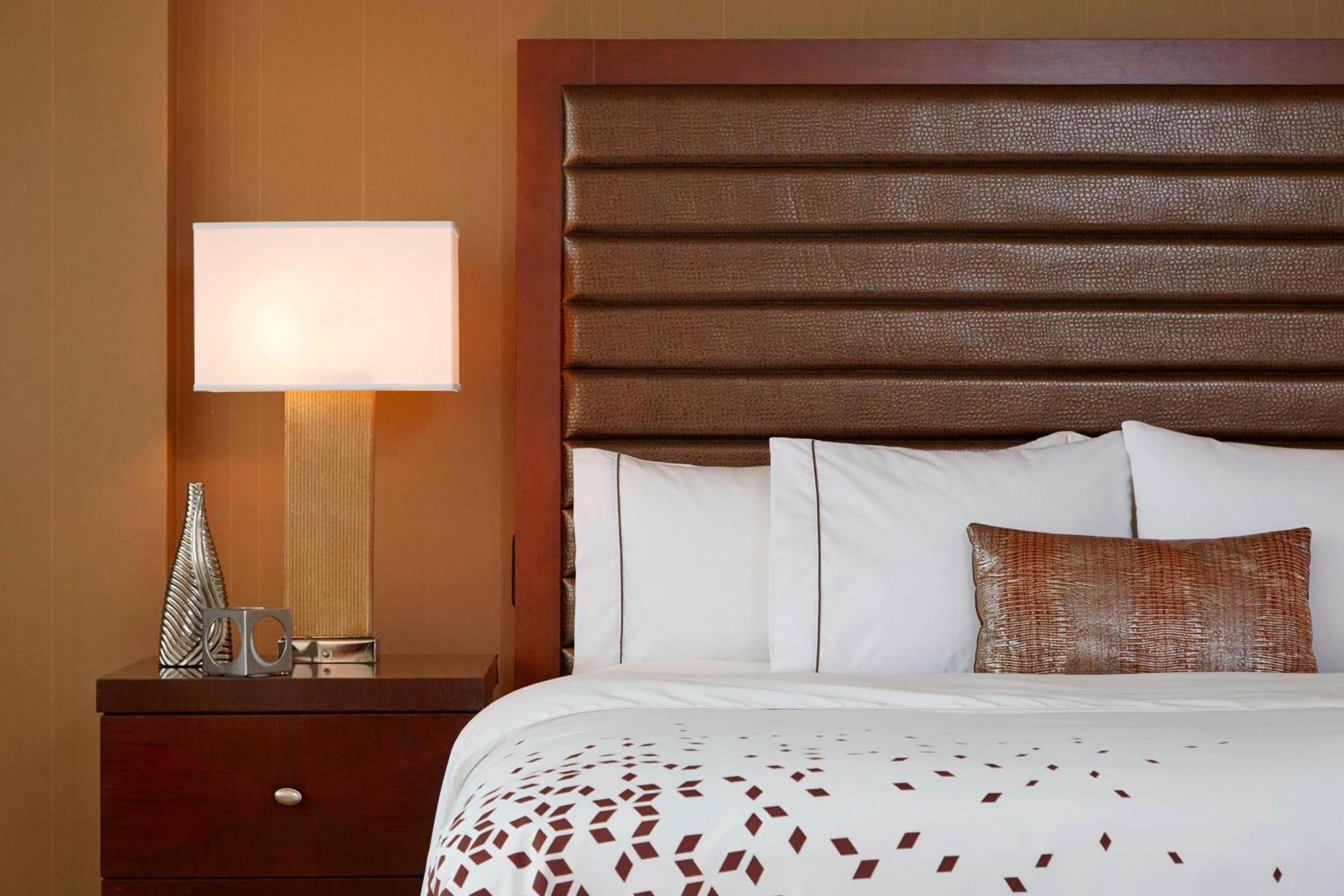 Renaissance St. Louis Airport Hotel Berkeley Buitenkant foto
