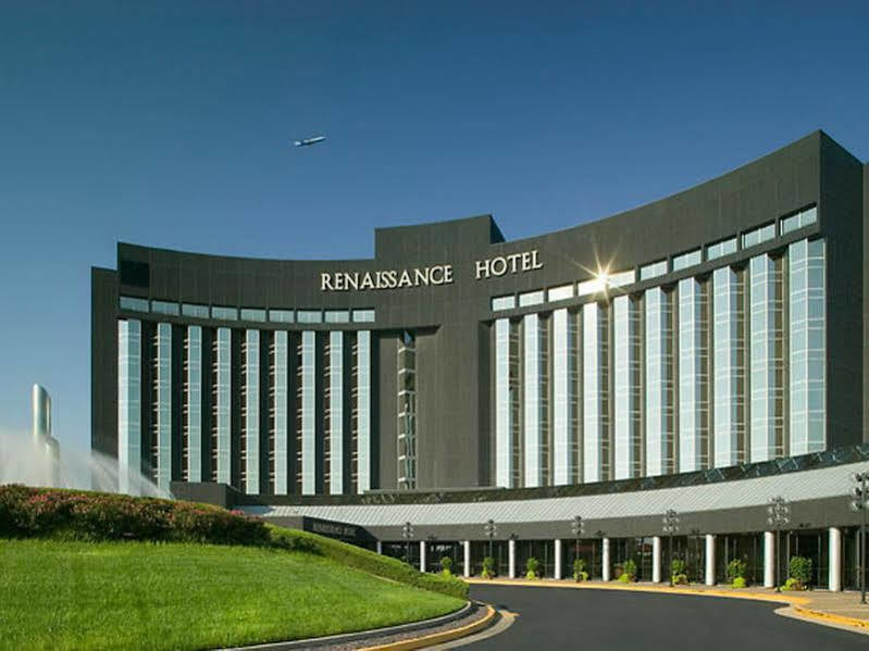 Renaissance St. Louis Airport Hotel Berkeley Buitenkant foto